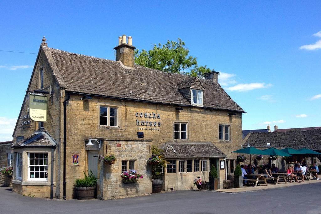 Coach & Horses Bourton-on-the-Water Exterior foto